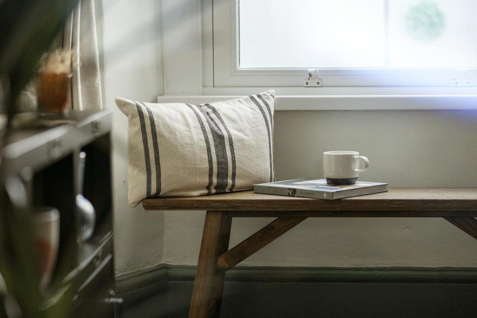 New Luxury For 2024 - Central Plymouth House - Sleeps 10 - Access To Plymouth Town - Close To The Barbican - Pets Welcome - Parking Available - By Luxe Living By Sophia Bagian luar foto
